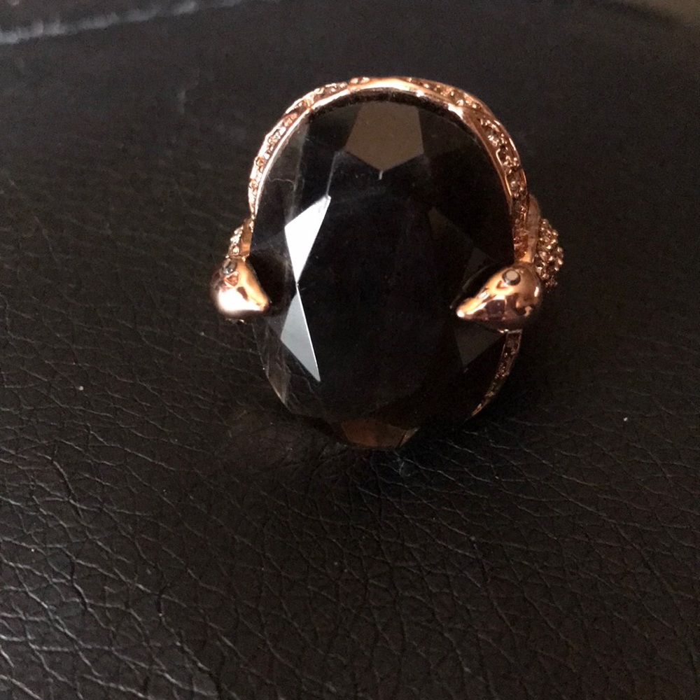 Fossil rose gold ring